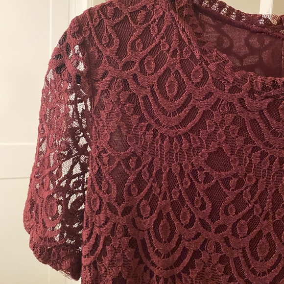 H&M Divided Maroon Lace Dress size 14 - Picture 6 of 6